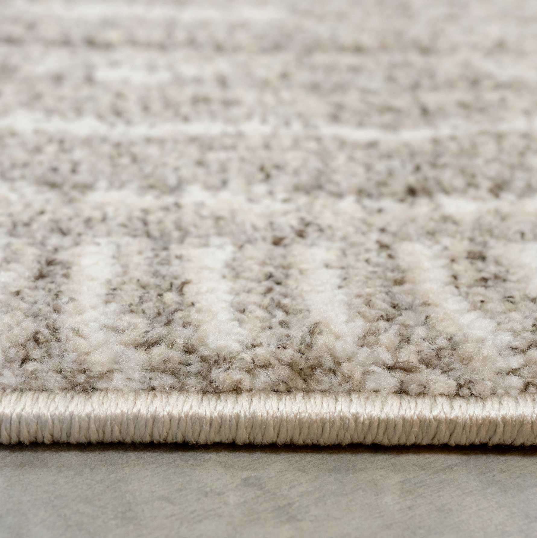 Cosy Soft Diamond Beige Moroccan Berber Bedroom Rug - Image 5