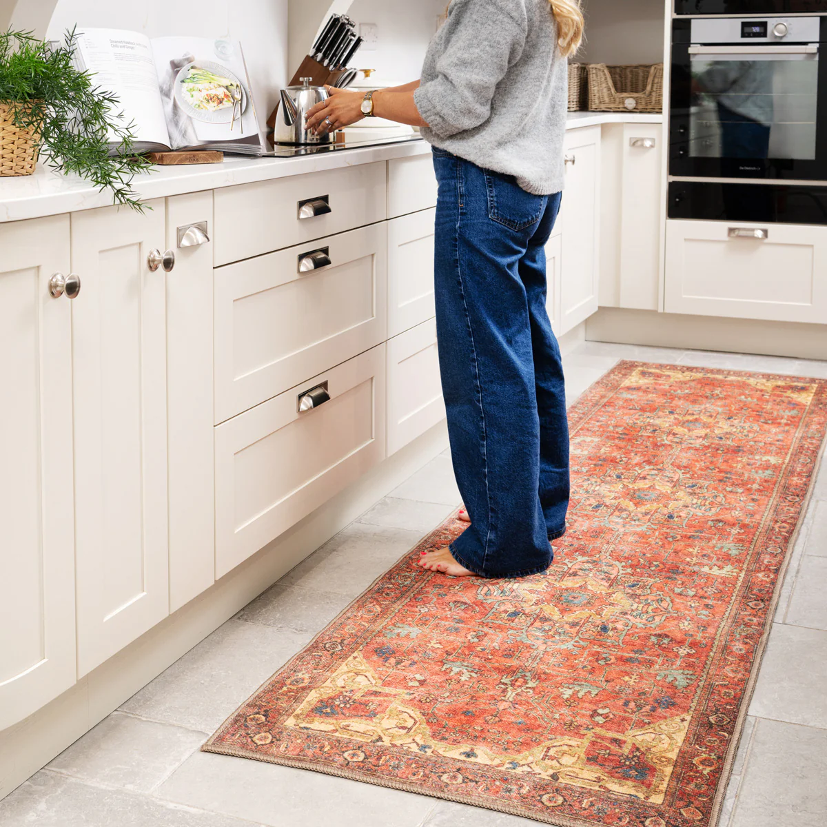 Kashan Washable Terracotta Rug - Viv - Image 15