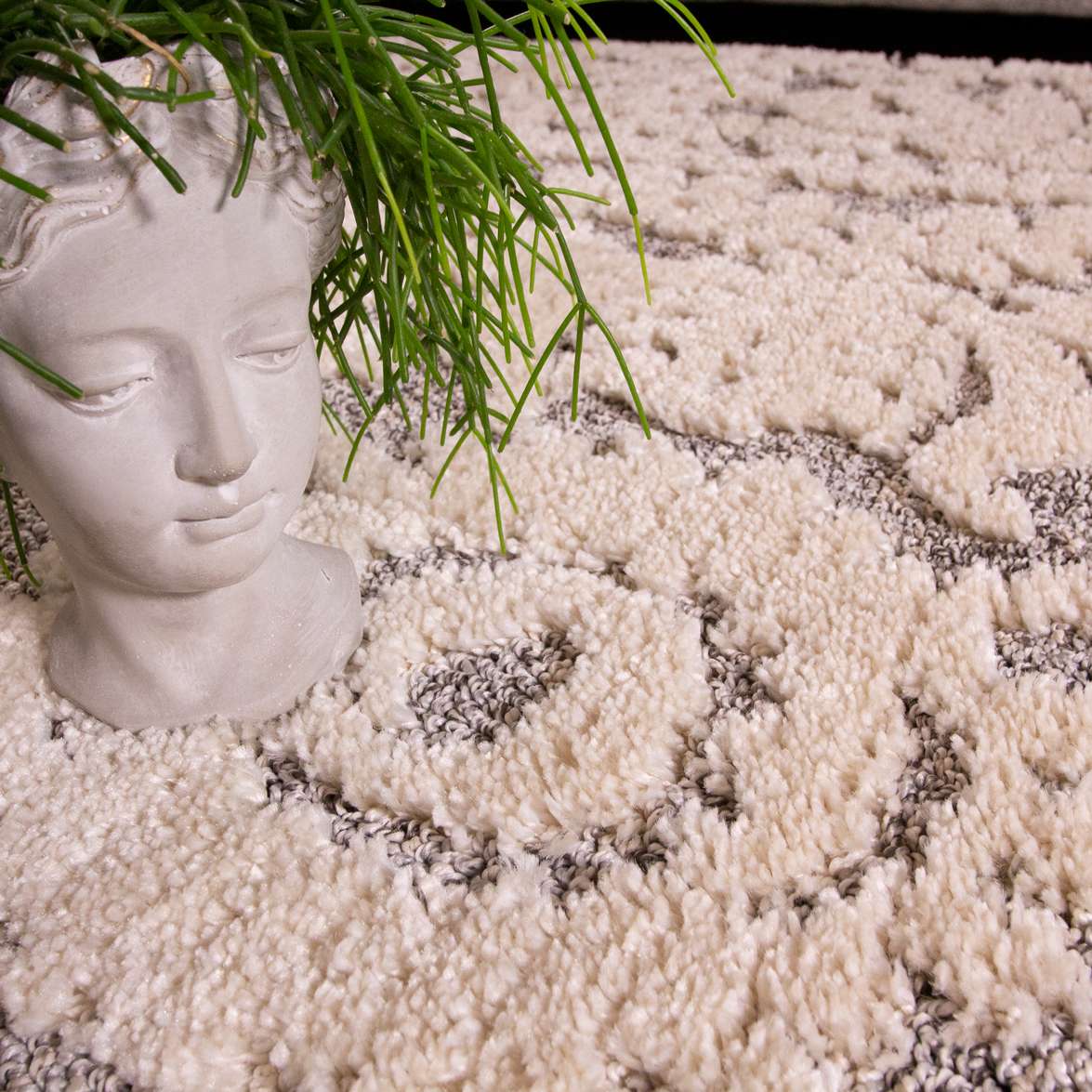 Grey White Textured Damask Scandi Rug - Image 3