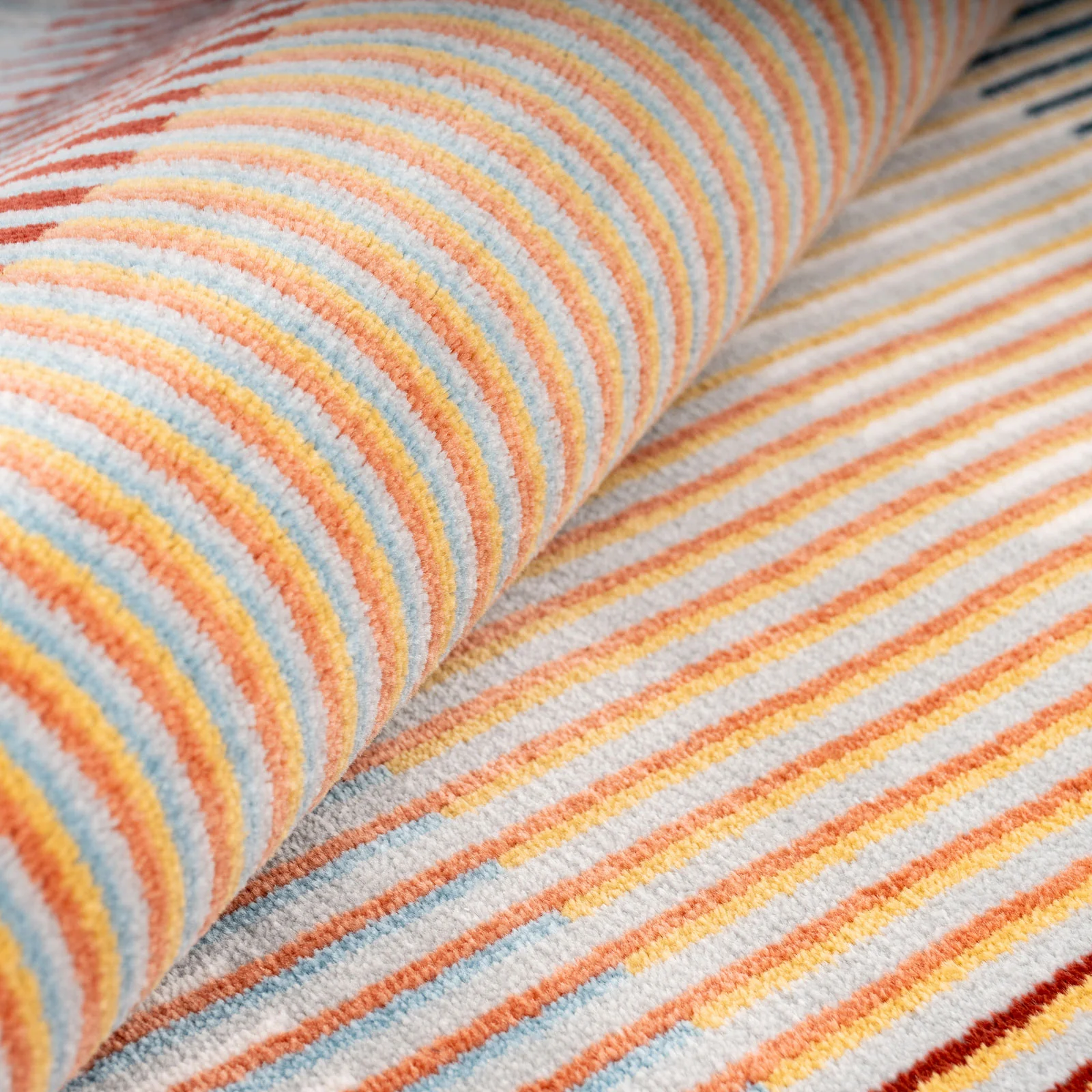 Multicolour Transitional Rug - Spectre - Image 7