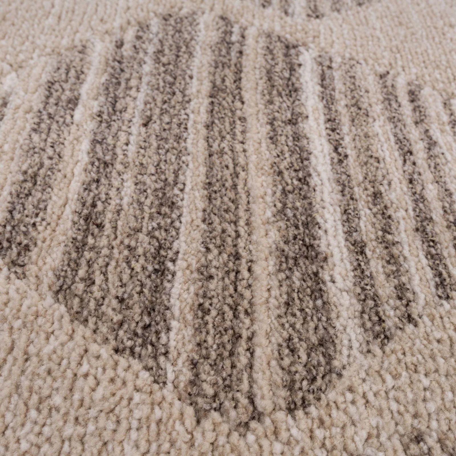 Neutral Diamond Pattern Runner Rug - Image 6