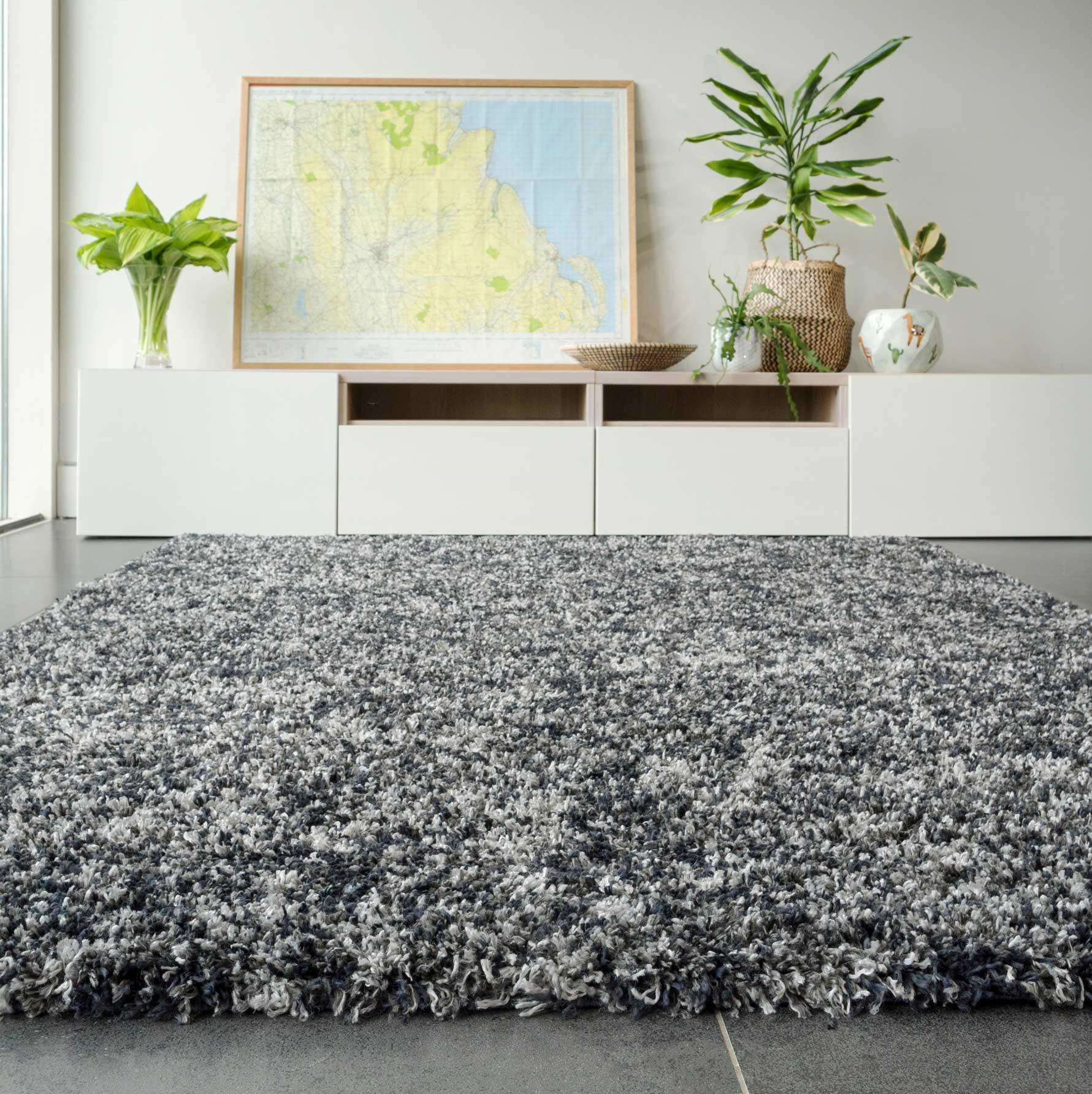Soft Mottled Grey Shaggy Hallway Rug - Image 6