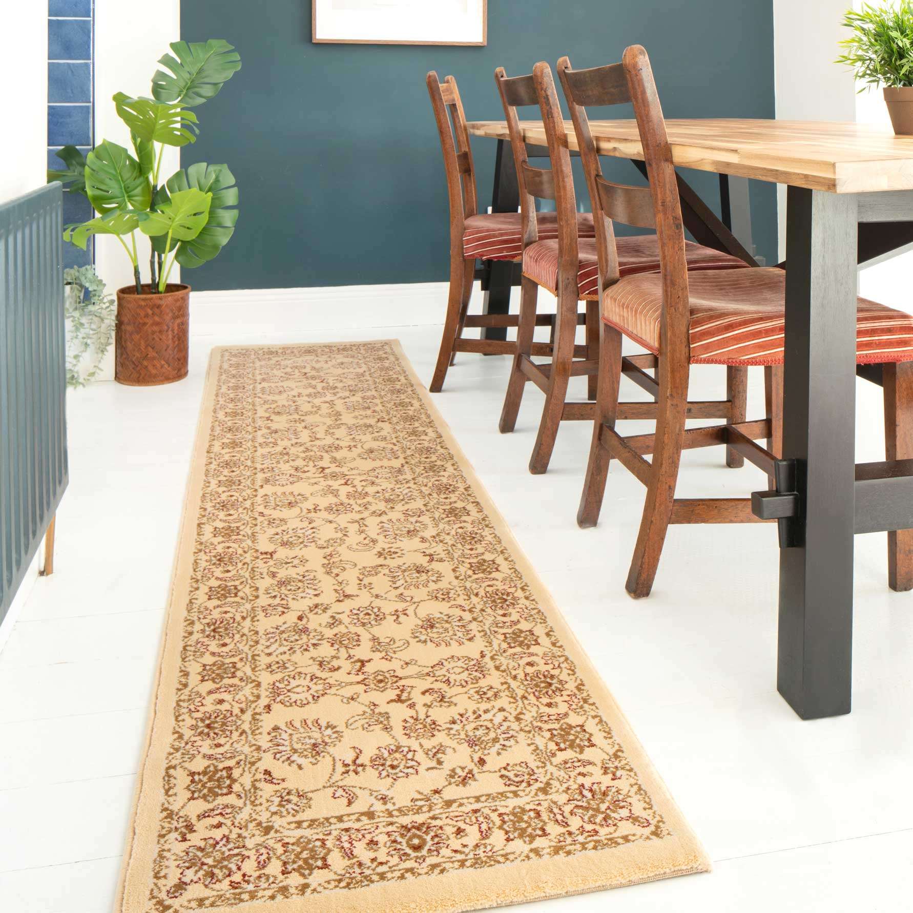Traditional Cream Motif Bordered Rug - Dana - Image 7
